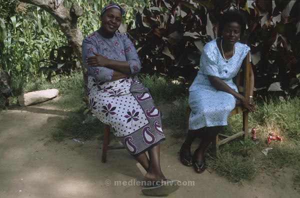 1991. Afrika, Ostafrika, Republik Kenia, Republic of Kenya, Jamhuri ya Kenya (Kisuaheli)
1991. Afrika Africa, Ostafrika, Republik Kenia, Republic of Kenya, Jamhuri ya Kenya
Schlüsselwörter: Afrika;Ostafrika;Kenia;Kenya;1991;Africa