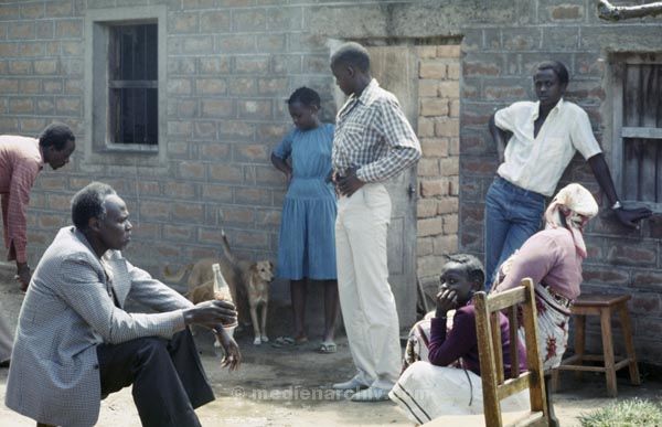 1992. Afrika, Ostafrika, Republik Kenia, Republic of Kenya, Jamhuri ya Kenya (Kisuaheli)
1992. Afrika, Ostafrika, Republik Kenia, Republic of Kenya, Jamhuri ya Kenya (Kisuaheli)

Foto: Helga Müller
Schlüsselwörter: Afrika;Ostafrika;Kenia;Kenya;1992