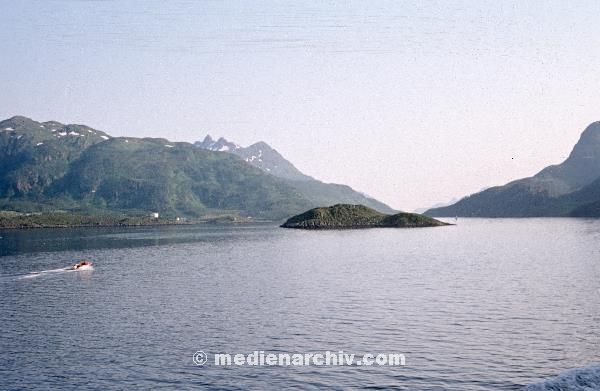 1967. Skandinavien. Norwegen
1967. Skandinavien. Norwegen
Schlüsselwörter: 1967;Norway;Norwegen;Skandinavien