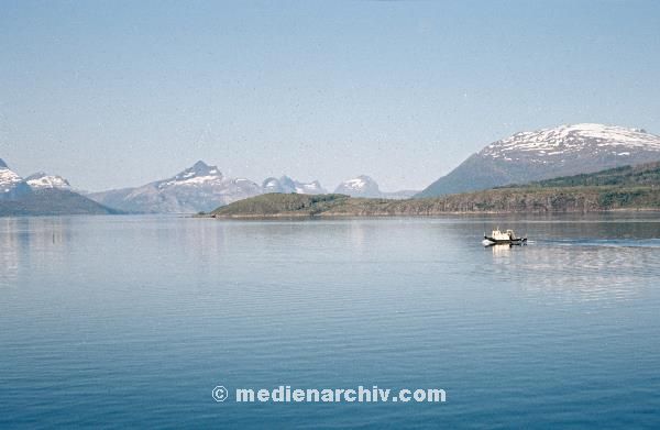 1967. Skandinavien. Norwegen
1967. Skandinavien. Norwegen
Schlüsselwörter: 1967;Norway;Norwegen;Skandinavien