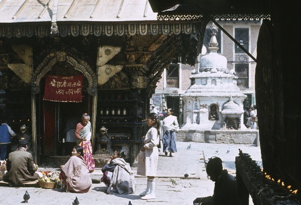 1982. Asien Nepal
1982. Asien. Königreich Nepal. Nepal Adhirajya.
 
Reise durch Indien und Nepal. Foto: Helga Müller
Schlüsselwörter: 1982;Asia;Asien;Nepal