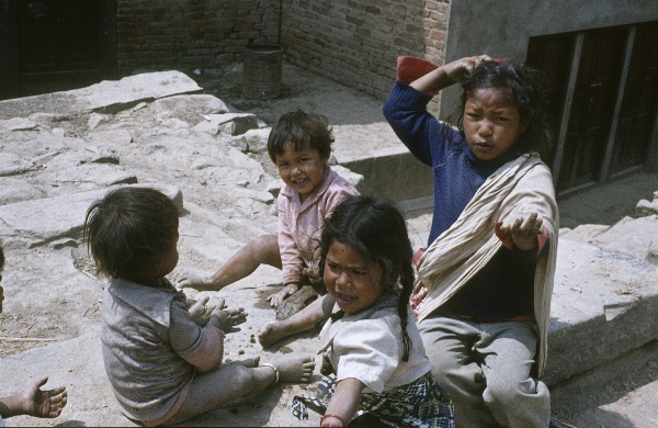 1982. Asien Nepal
1982. Asien. Königreich Nepal. Nepal Adhirajya.
 
Reise durch Indien und Nepal. Foto: Helga Müller
Schlüsselwörter: 1982;Asia;Asien;Nepal