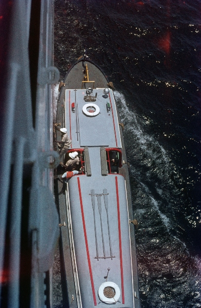 1966. Mittelamerika. Panama. Schifffahrt durch den Panamakanal. Seefahrt.
1966. Mittelamerika. Panama. Schifffahrt durch den Panamakanal. Seefahrt.
Schlüsselwörter: 1966;Kanal;Mittelamerika;Panama;Panamakanal;Schiffe;Schifffahrt
