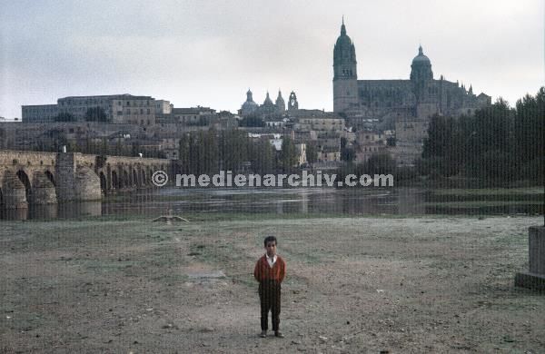 1966. Portugal
1966. Portugal
Schlüsselwörter: 1966;Lissabon;Portugal