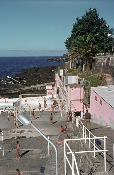 1968. Portugal. Insel Madeira.
1968. Portugal. Insel Madeira.
Schlüsselwörter: 1963;Atlantik;Insel Madeira;Meer;Portugal
