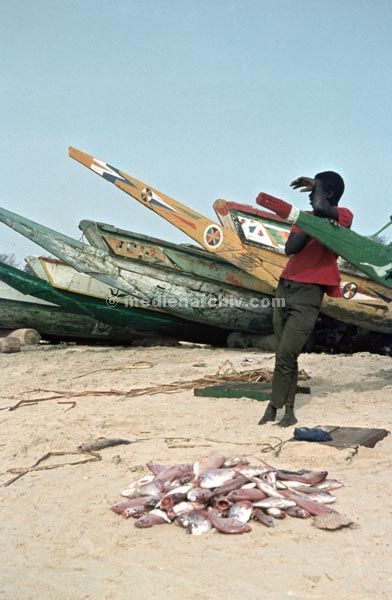 1969. Afrika. Senegal. Kayar.
1969. Afrika. Senegal. Kayar. Pirogen.
Schlüsselwörter: Afrika;Kayar;Senegal