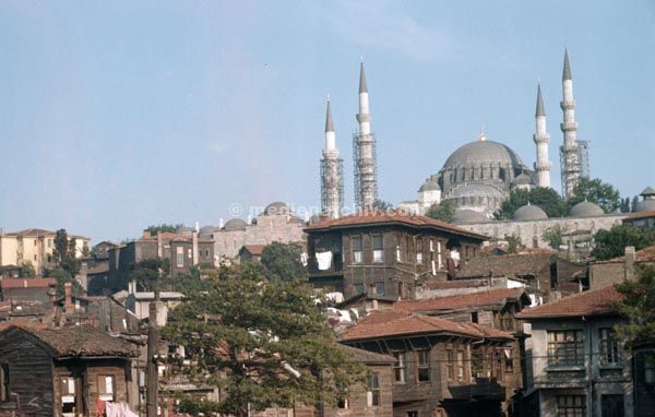 um 1970. Schwarzmeerfahrt. Türkei
Schlüsselwörter: Schwarzmeer;Türkei