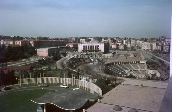 1967. Türkei Turkey. Izmir
1967. Türkei. Izmir
Schlüsselwörter: 1967;Izmir