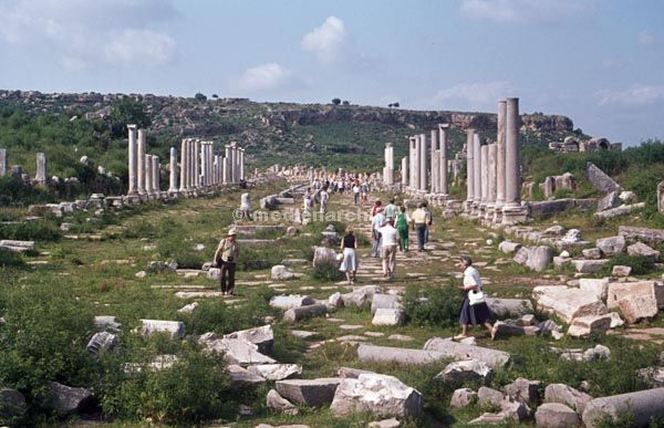 1977. Türkei Turkey. Perge
1977. Türkei. Perge
Schlüsselwörter: 1977;Perge