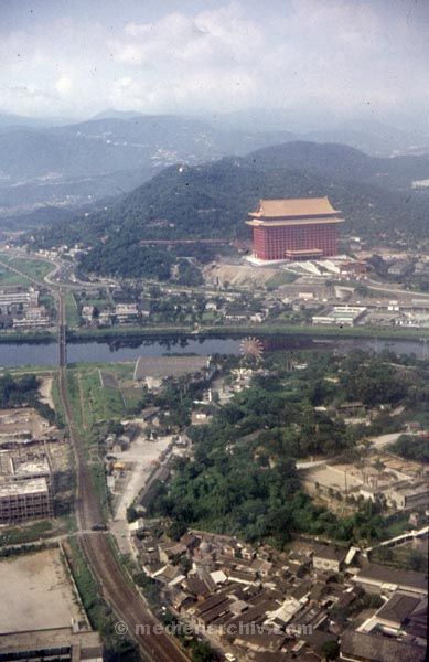 1974. Asien. Taiwan
1974. Asien. Taiwan.
Schlüsselwörter: 1974;Asien;Taiwan