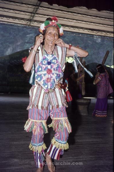 1974. Asien. Taiwan
1974. Asien. Taiwan.
Schlüsselwörter: 1974;Asien;Taiwan
