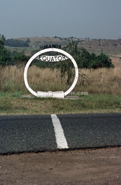 1971. Afrika. Uganda. Safari.
1971. Afrika. Uganda. Safari. Äquator.
Schlüsselwörter: Afrika;Safari;Uganda