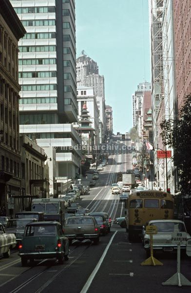 1966. USA. San Francisco.
1966. USA. San Francisco. Stufenstraße.
Schlüsselwörter: San Francisco;USA