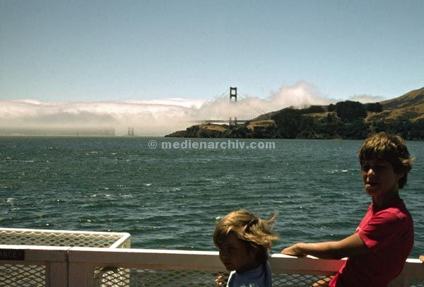 1978. USA. San Francisco. Golden Gate Bridge
1978. USA. Kalifornien. San Francisco. Golden Gate Bridge.
Schlüsselwörter: 1978;Brücke;Golden Gate Bridge;Kalifornien;San Francisco;USA