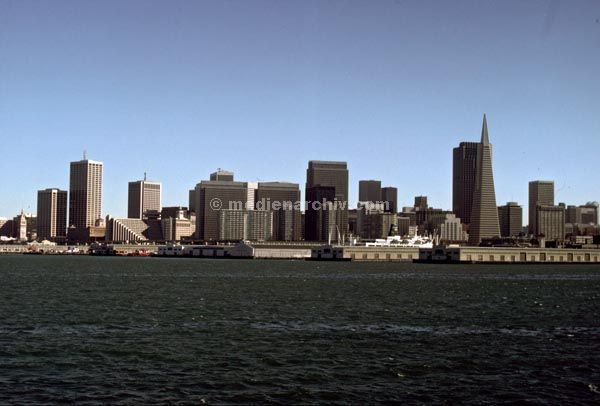 1978. USA. San Francisco.
1978. USA. San Francisco. Wolkenkratzer.
Schlüsselwörter: San Francisco;USA