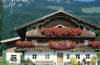Dateiname=AutTrSoe1979-08.jpg
Dateigröße=171KB
Abmessungen: 600x391
hinzugefügt am: 27. Januar 2011 AutTrSoe1979-08.jpg