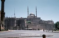 Dateiname=EGY-Kairo-1958-055.jpg
Dateigröße=44KB
Abmessungen: 600x389
hinzugefügt am: 20. Januar 2012 EGY-Kairo-1958-055.jpg
