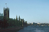 GbrLon198104-24.jpg