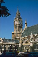 GbrLon198104-25.jpg