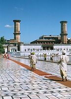 IND-Amritsar-1974-104~0.jpg