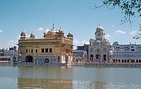 IND-Amritsar-1974-116~0.jpg