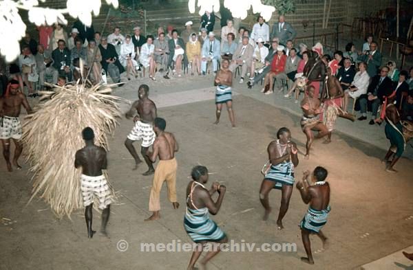 1969. Afrika. Senegal. Dakar. Tanz. Tänze