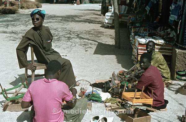 1969. Afrika. Senegal. Dakar. Seiler.