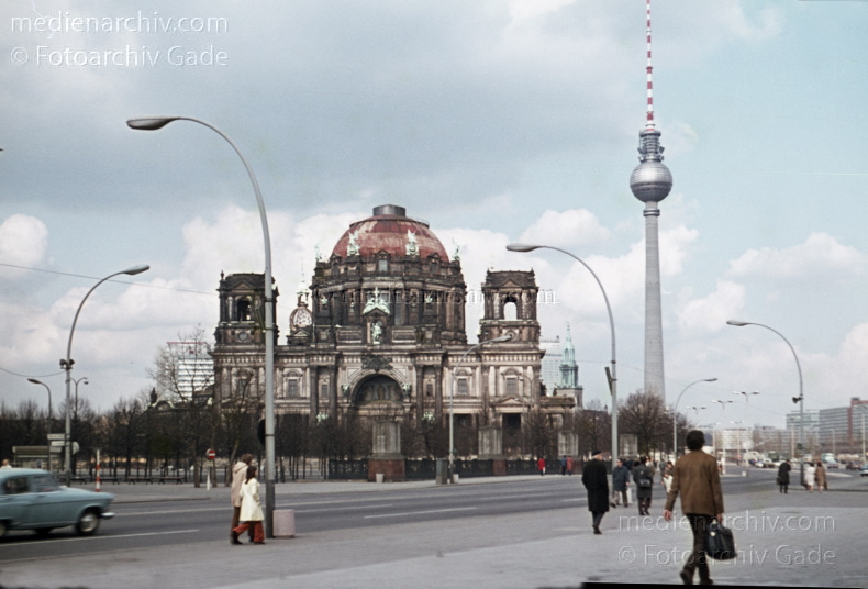 1967. Berlin. Mitte. Dom