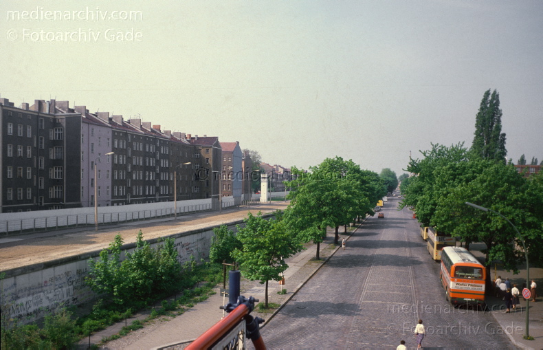 1980. Deutschland. DDR. Berlin. Mitte. Berliner Mauer. Bernauer Straße