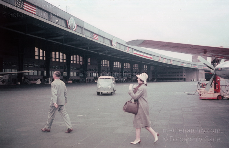 um 1960. Berlin. Flughafen Tempelhof