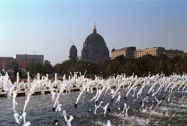 2. Oktober 1987. Berlin. DDR. Ostberlin. Berlin-Mitte. Alexanderplatz.