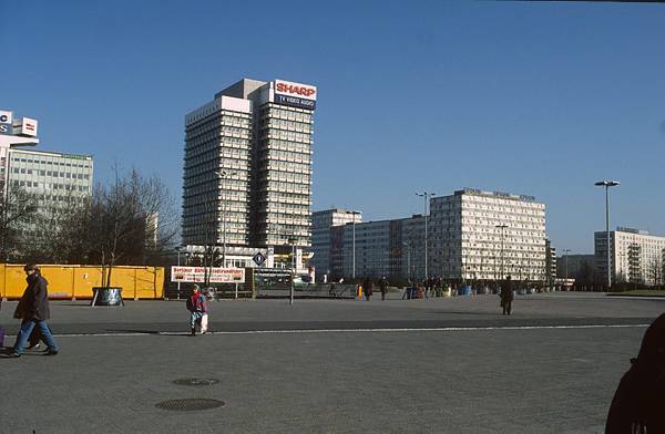 Februar 1994. Berlin. Berlin-Mitte. Alexanderplatz