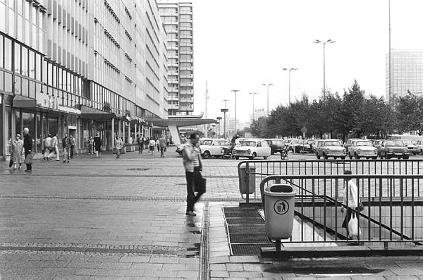 Deutschland. Berlin-Mitte. Alexanderplatz. September 1987 