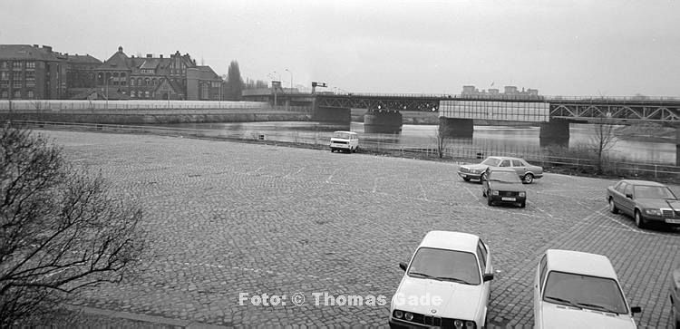 13. 2. 1990. Berlin. Berlin-Mitte. Humboldthafen.