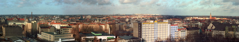 01. 01. 1995. Berlin. Wedding. Blick vom Bunker im Park Humboldthain