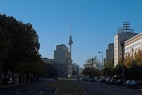 17. 10. 2006. Berlin. Friedrichshain. Karl-Marx-Allee.  Fernsehturm
