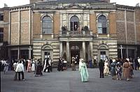 1980er. Deutschland. Bayern. Bayreuth. Bayreuther Festspielhaus