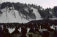 um 1966. Bayern. Garmisch Partenkirchen. Alpenvorland. Winter. Skispringer. Sprungschanze