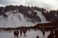 um 1966. Bayern. Garmisch Partenkirchen. Alpenvorland. Winter. Skispringer. Sprungschanze