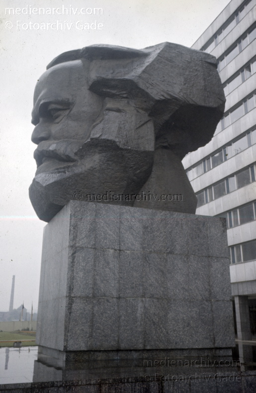 1976. Deutschland. DDR. Sachsen. Chemnitz. Karl Marx