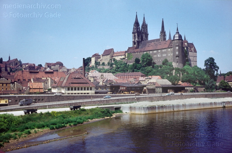 1960. Deutschland. DDR. Sachsen. Meissen. Fluss Elbe