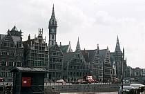 1958. Belgien. Flandern. Gent. Mitte: Glockenturm des ehemaligen Postgebäudes. Belfort