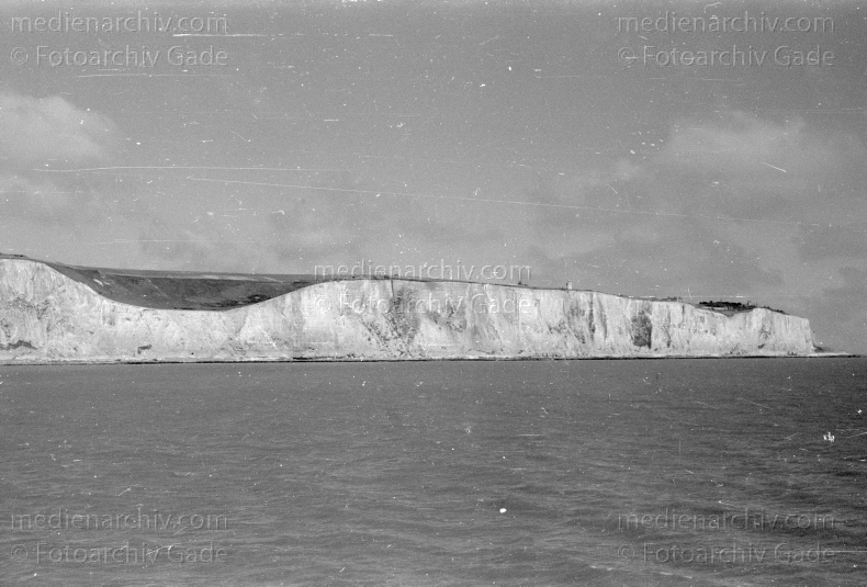England-Dover-1955-F01-26