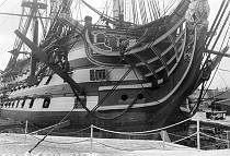 um 1955. England. Großbritannien. Great Britain. Portsmouth. HMS Victory - das Schiff von Nelson)