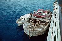 1968. Zypern. Fährschiff mit Autos