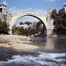 1960er. Ehemaliges Jugoslawien. Bosnien und Herzegowina. Mostar. Brücke. Stari Most