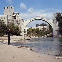 1960er. Ehemaliges Jugoslawien. Bosnien und Herzegowina. Mostar. Brücke. Stari Most