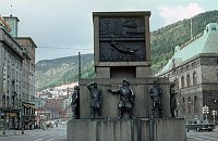1967. Skandinavien. Norwegen. Bergen. Seemannsdenkmal in der Torgalmenningen