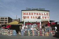 29. 4. 2000. Polen. Billigshops an der Odergrenze. Polenmarkt
