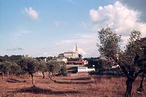 1978. Portugal. Fatima. Bauernhaus.